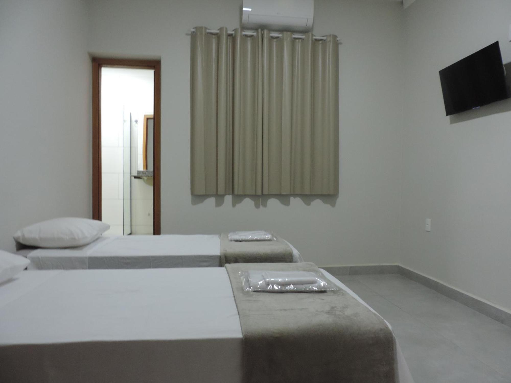 Sb Hospedaria Pousada Uberaba Eksteriør bilde
